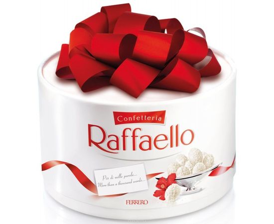 Конфетный торт Raffaello 200 грамм